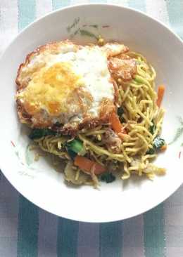 Mie goreng kuning