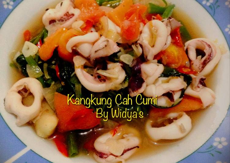 bahan dan cara membuat Kangkung Cah Cumi