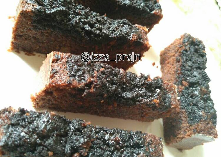 resep BROWSING OREO (Brownies Singkong topping Oreo)