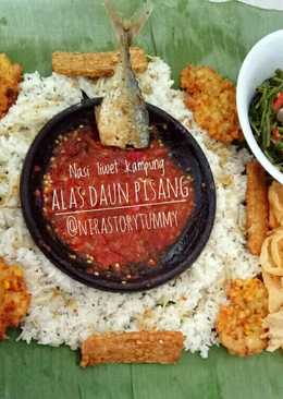 Nasi liwet kampung alas daun pisang