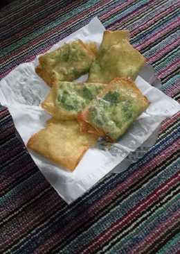 Martabak mini daun bawang