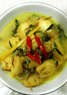 Cumi Isi Masak Kuning