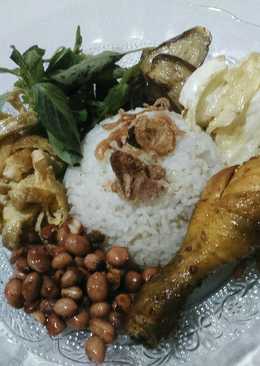 Nasi uduk ricecooker lauk pecel lele an