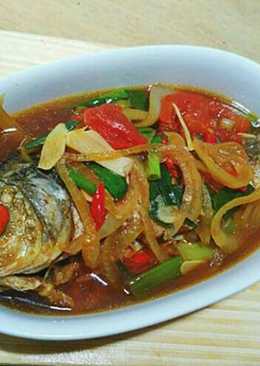 Ikan nila kuah kecap