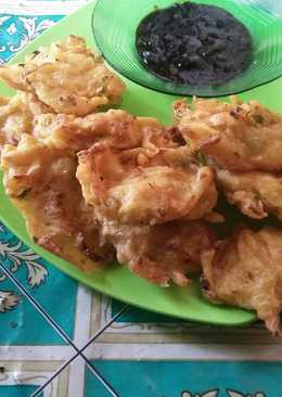 Bakwan sayur saos petis udang
