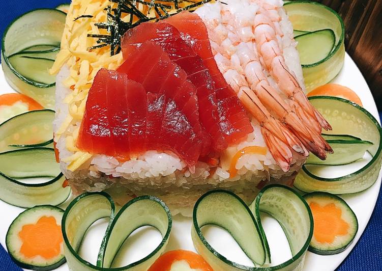 gambar untuk resep Niiyama Chirashizushi cake (sushi cake) #nasi tumpengnya org jepang#