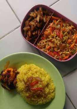 Side dish Nasi Kuning Rice Cooker