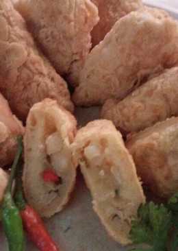 Martabak Gurih Isi Singkong Pedas