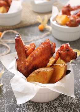 Honey Spicy Wings & Potatoes