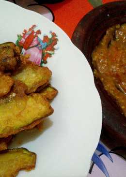 Terong krispi dan sambal trasi