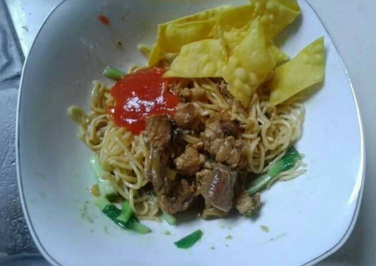 Resep Mie ayam pangsit By Intan Vf