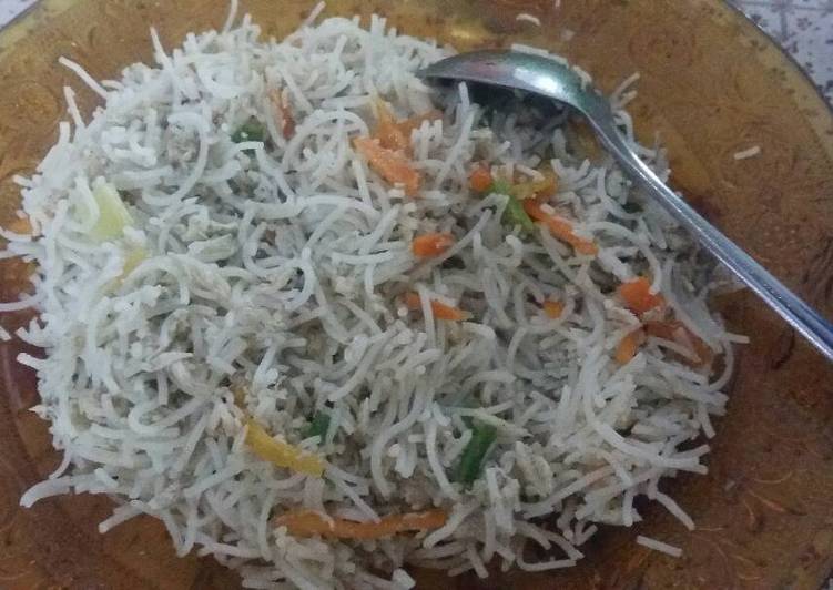 Resep Bihun Goreng Tanpa Kecap Tetap Enak Banget Karya Warung
Kongsreng'e Mbak Ria