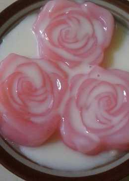 Puding Yoghurt Strawbery