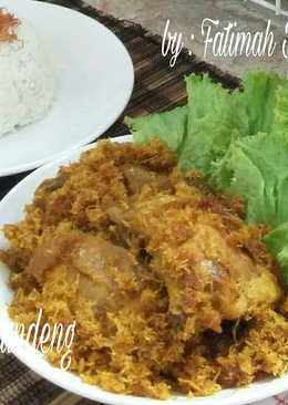 Ayam serundeng