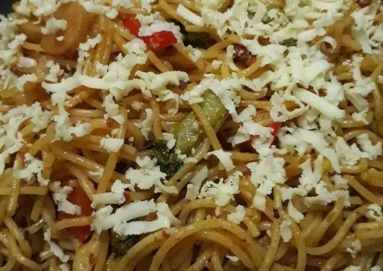 resep Spaghetti Aglio Olio ala Nona Kentir