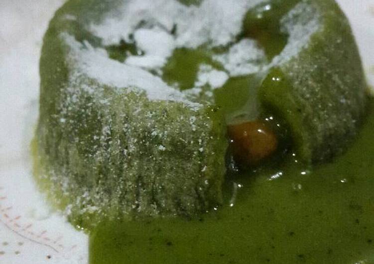 gambar untuk resep makanan Matcha Lava Cake