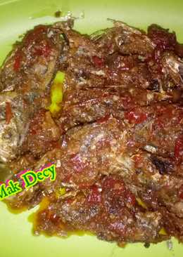 Ikan selar balado kering