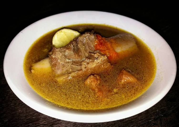 cara membuat Rawon Iga / Daging