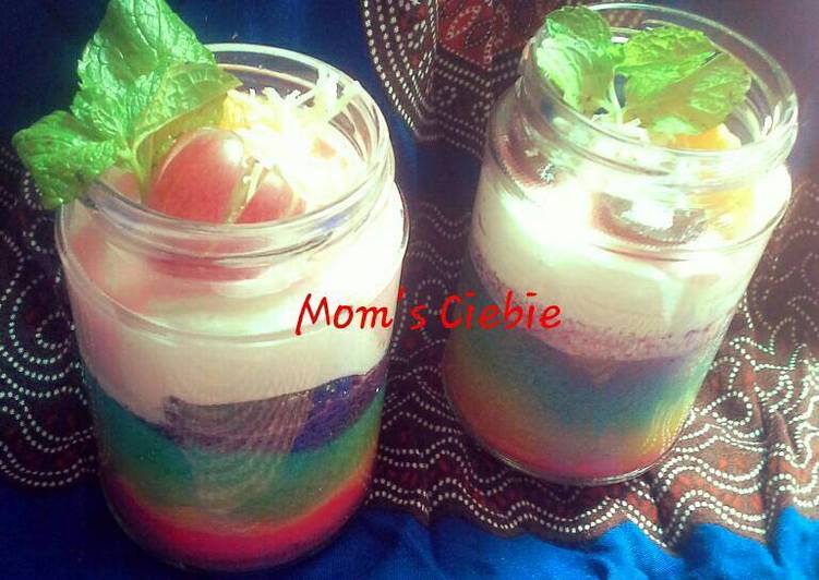 resep makanan Rainbow Cake in a Jar