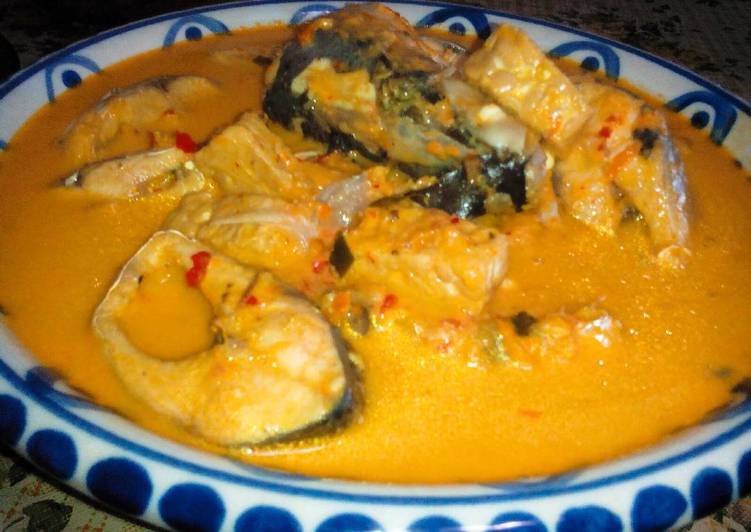 resep lengkap untuk Gulai Ikan Bandeng