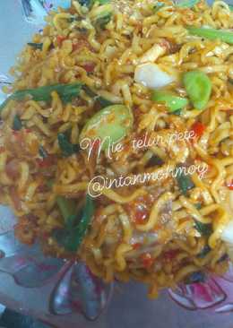Mie telur pete seuhaah