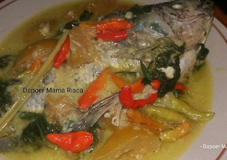 resep masakan Ikan mujair kuah kuning