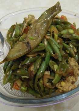 Oseng buncis dan orak arik telur