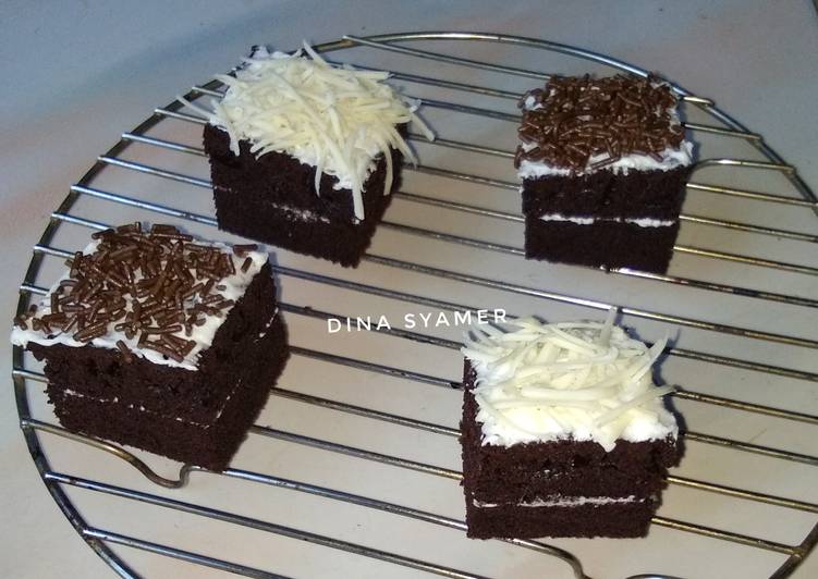 bahan dan cara membuat Brownies Kukus 3 sdm (#pr_olahancoklat)