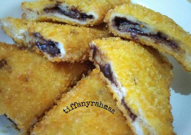 resep lengkap untuk Roti tawar goreng isi pisang coklat