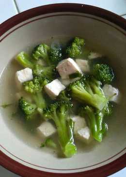 Sup brokoli tahu bening