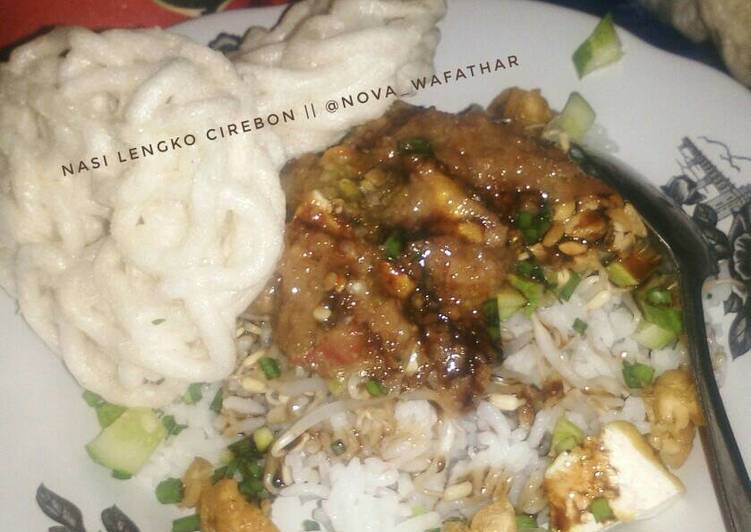 resep lengkap untuk Nasi Lengko ala ibu wafathar