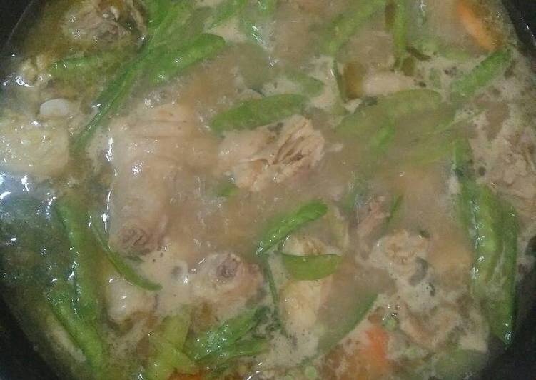 resep makanan Sop Ayam Kacang kapri