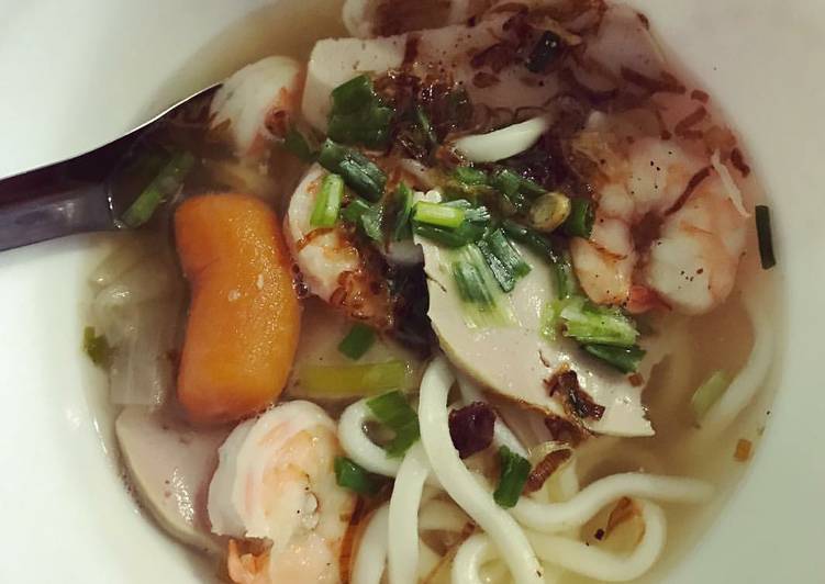 gambar untuk resep Mie udon kuah kari pedaassss