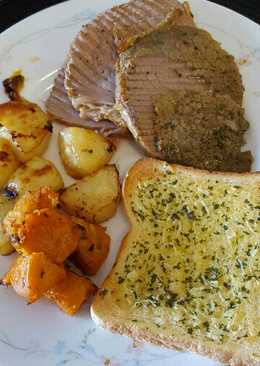 roast beef with vegies and garlic bread ala indo-aussie