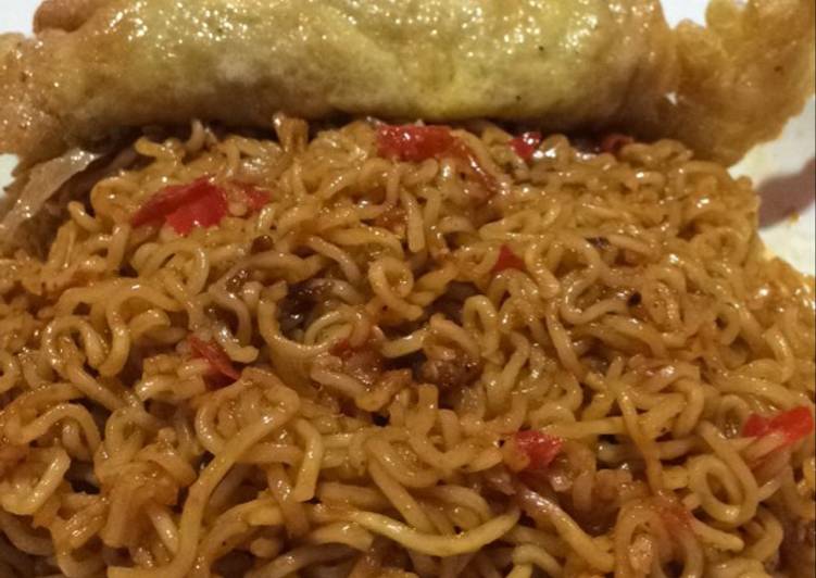 gambar untuk resep makanan Mie indomie goreng pedasss