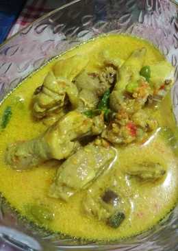 Gulai ayam pedas