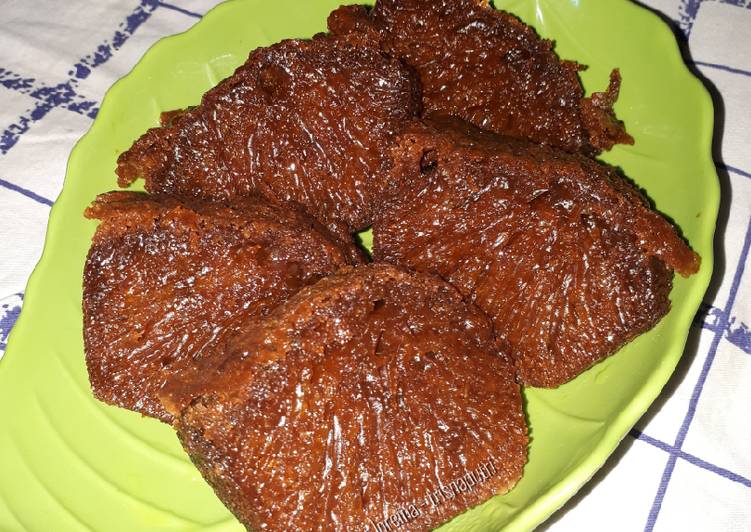 resep lengkap untuk Bolu Karamel / sarang semut