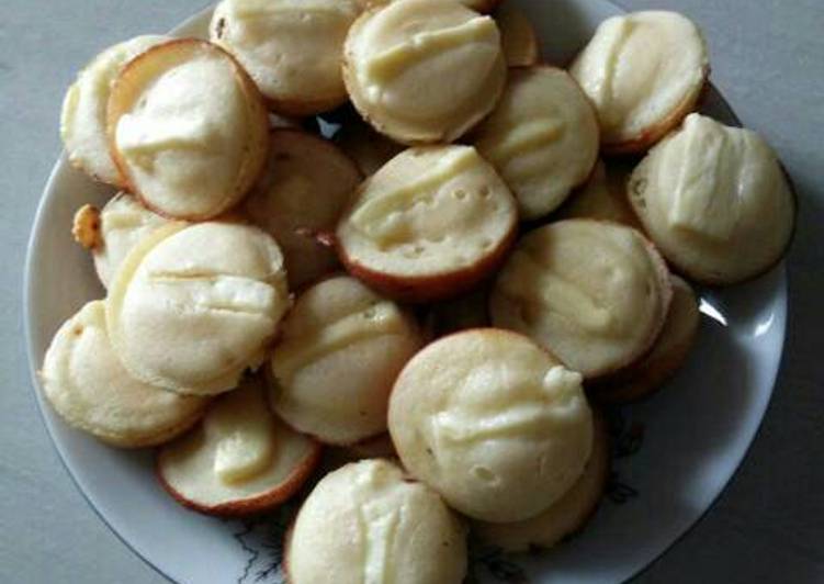 Resep Kue Pukis Lembut - Kharifa Eyana Khan