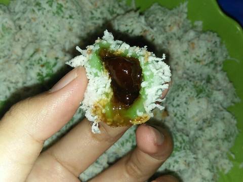 Klepon Isi Lumer recipe step 7 photo