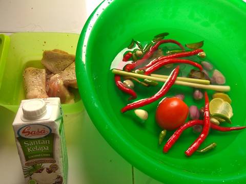 Semur Ayam Wortel Saos Itali recipe step 1 photo