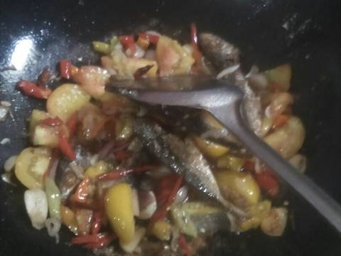 Tumis ikan peda pedes recipe step 4 photo
