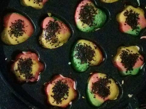Kue Cubit Pelangi recipe step 7 photo