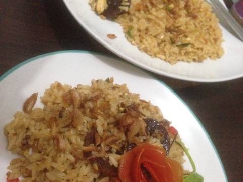 Resep Nasi goreng bumbu baceman bawang oleh AyuNovita 