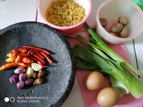 Seblak Makaroni Bakso recipe step 1 photo