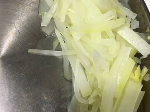 Lodeh pepaya muda, telur,tahu dan petai recipe step 2 photo