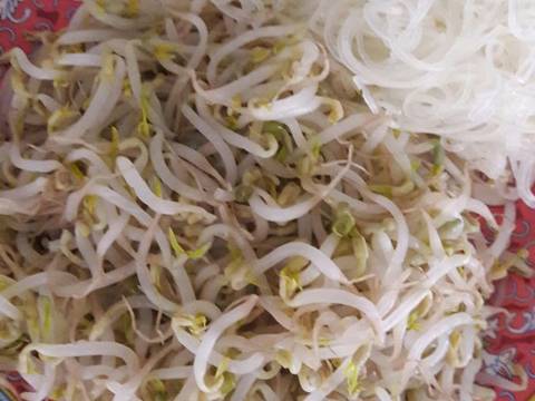 Soto Ayam Kediri recipe step 7 photo