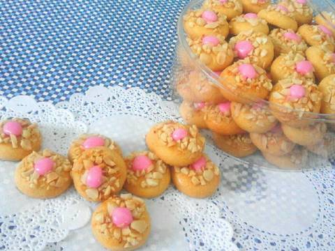 Resep 🍁Kue Kering Kacang🍁 oleh Vina - Cookpad