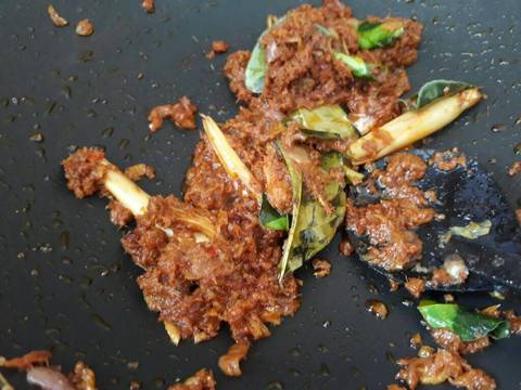 Ayam Suwir Bumbu Rendang recipe step 2 photo