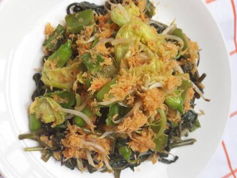 Urab Kembang Turi recipe step 3 photo