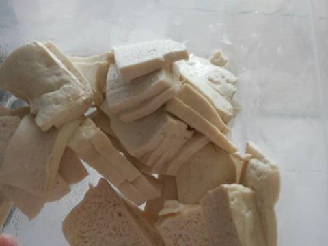 Tumis tahu telor puyuh bumbu petis recipe step 2 photo